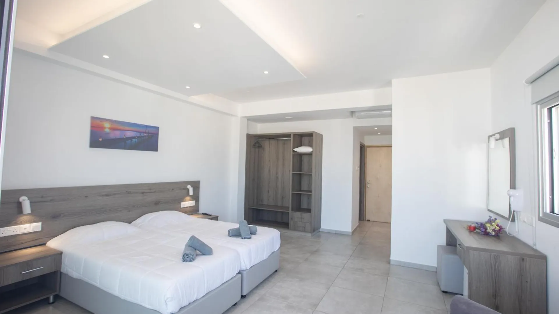 Pavlinia Hotel & Apartments Ayia Napa