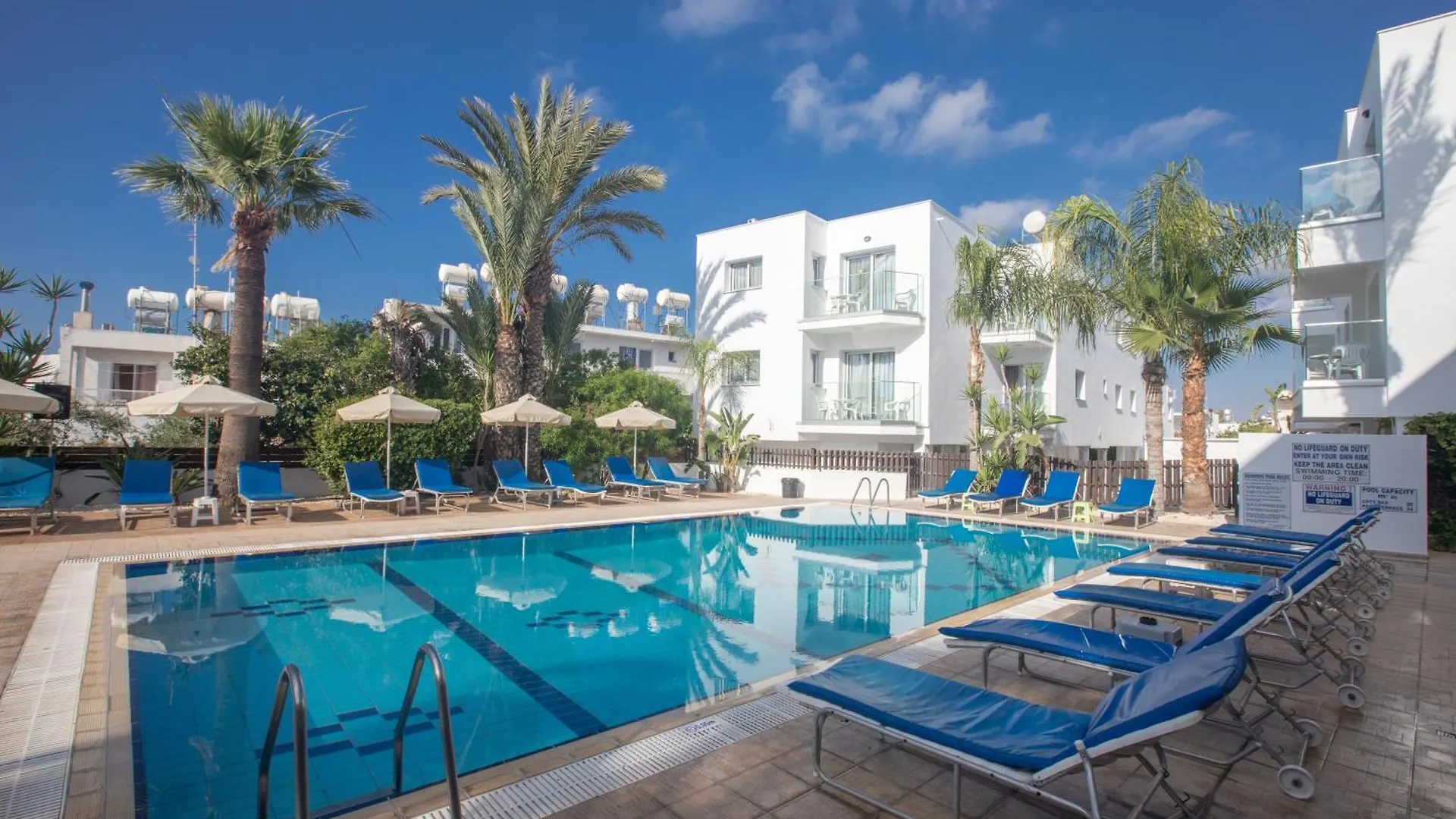 Pavlinia Hotel & Apartments 아이아 나파