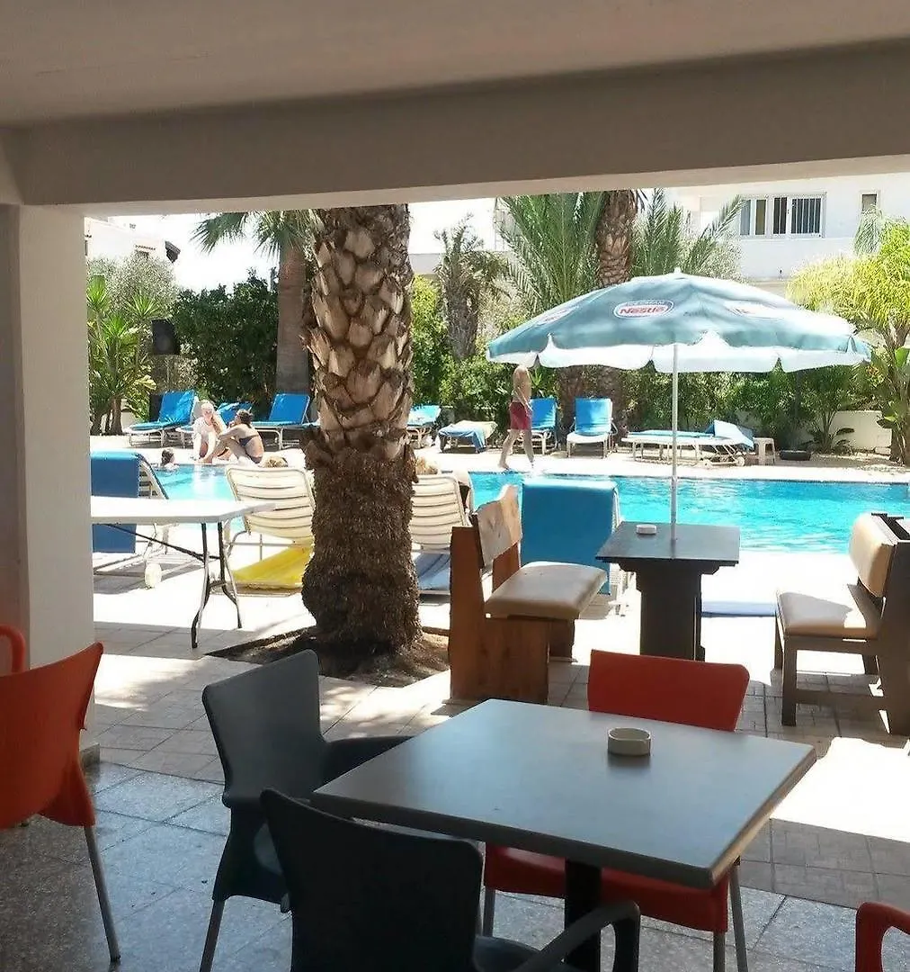*** 아파트호텔 Pavlinia Hotel & Apartments 아이아 나파 키프로스